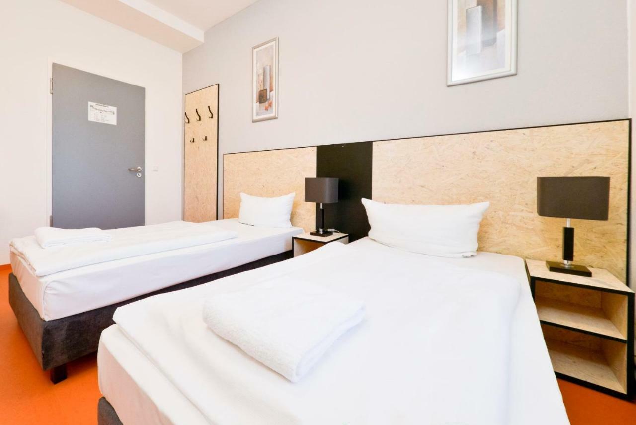 Lok Hostel Zossen Extérieur photo